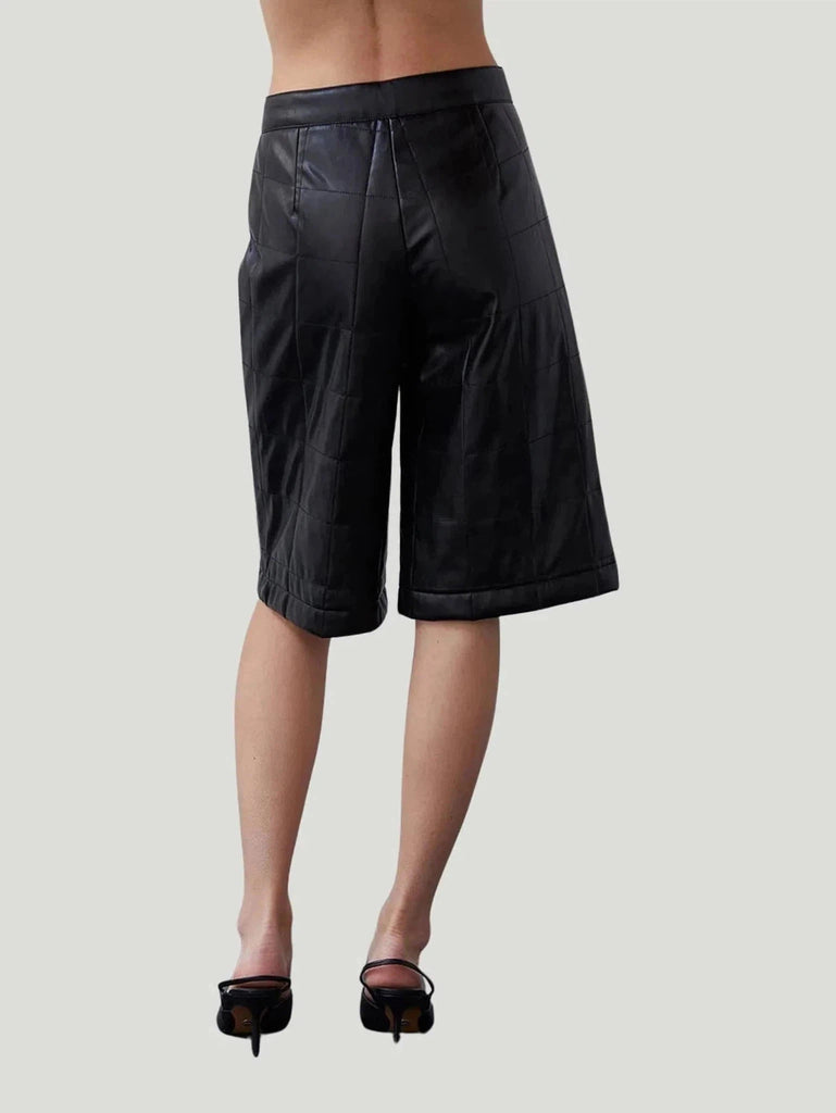 Amanda bermuda shorts on sale