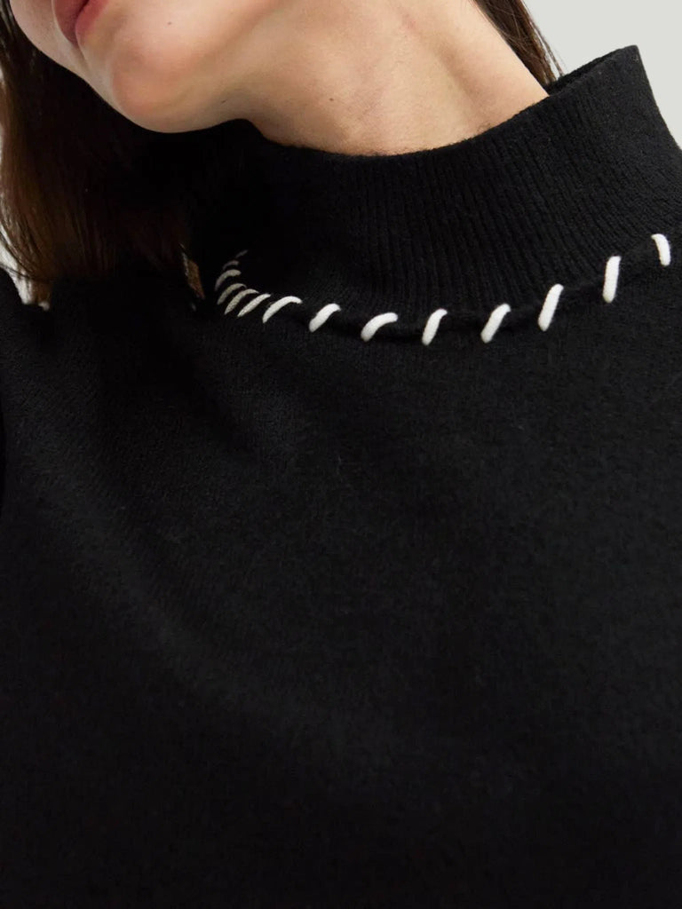 Crescent Rowan Contrast Stitch Sweater