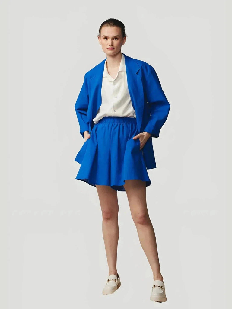 Devlyn van Loon Gender Neutral Relaxed Blazer